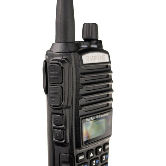 Sada 2ks UHF vysielačiek Baofeng UV-82 (8W)